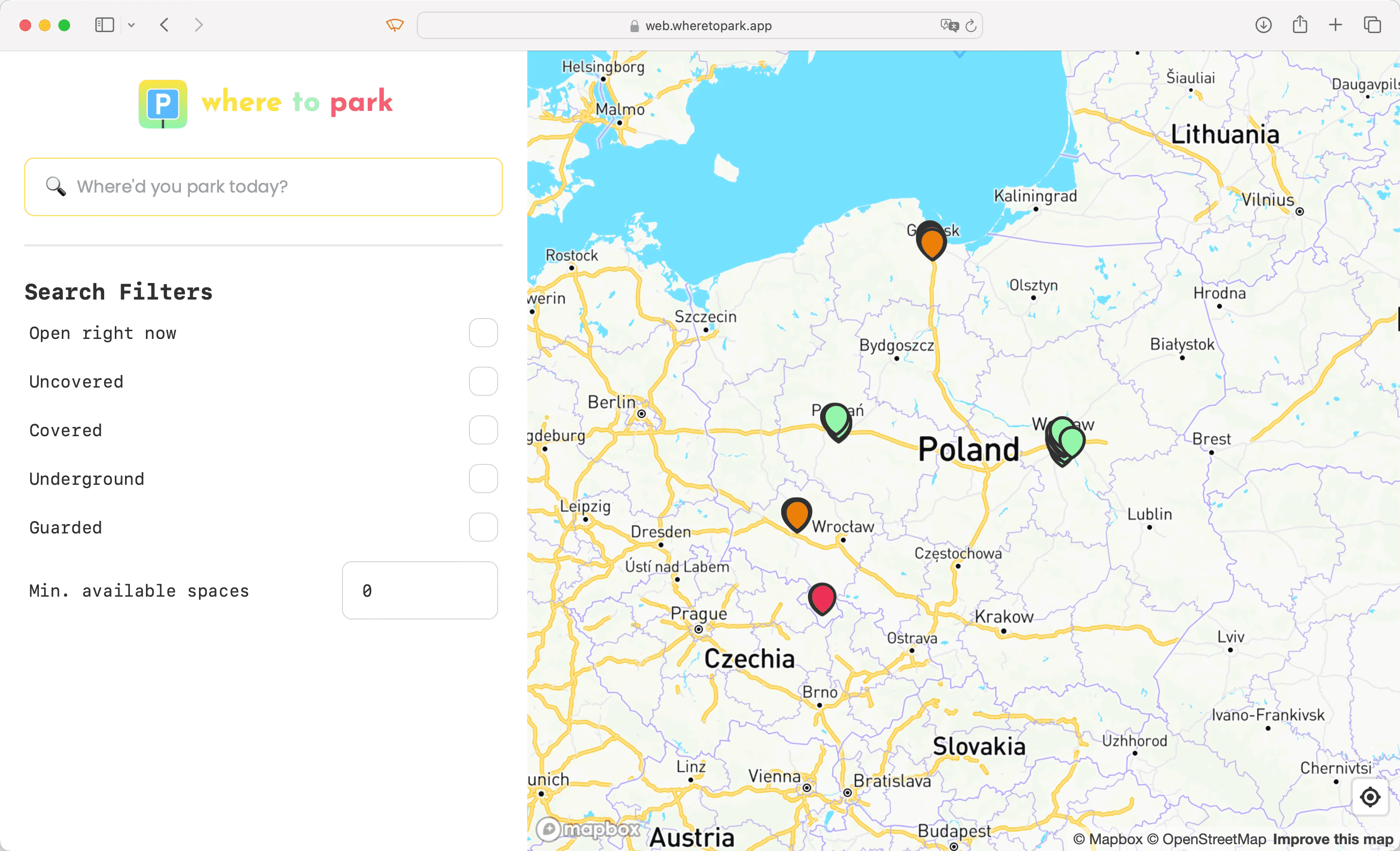 Zrzuty ekranu prezentujące interfejs wheretopark.app
